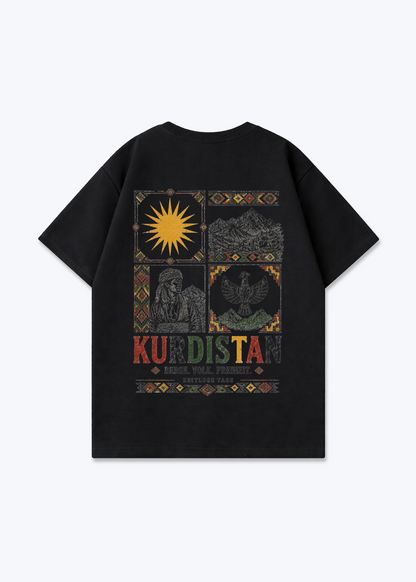 Berge Volk Freiheit Oversized Shirt - Black Back (Designed)